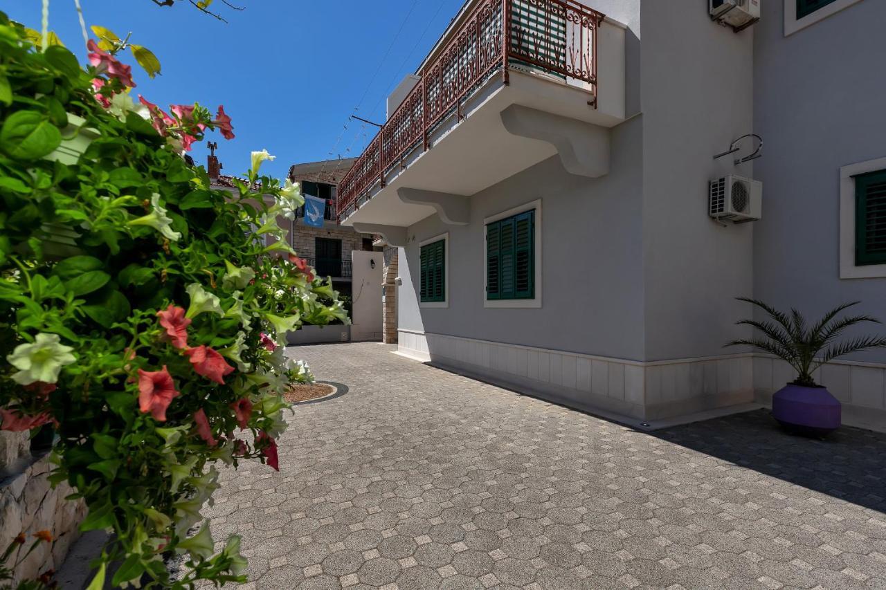 Apartments Carmen Μακάρσκα Εξωτερικό φωτογραφία