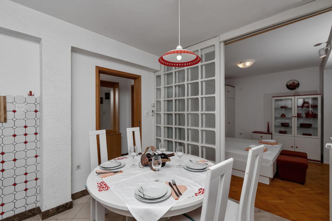 Apartments Carmen Μακάρσκα Εξωτερικό φωτογραφία