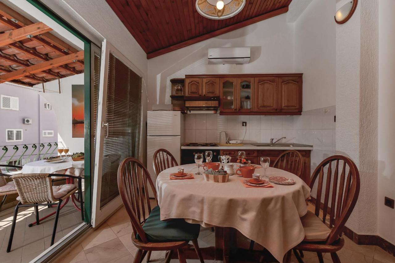 Apartments Carmen Μακάρσκα Εξωτερικό φωτογραφία