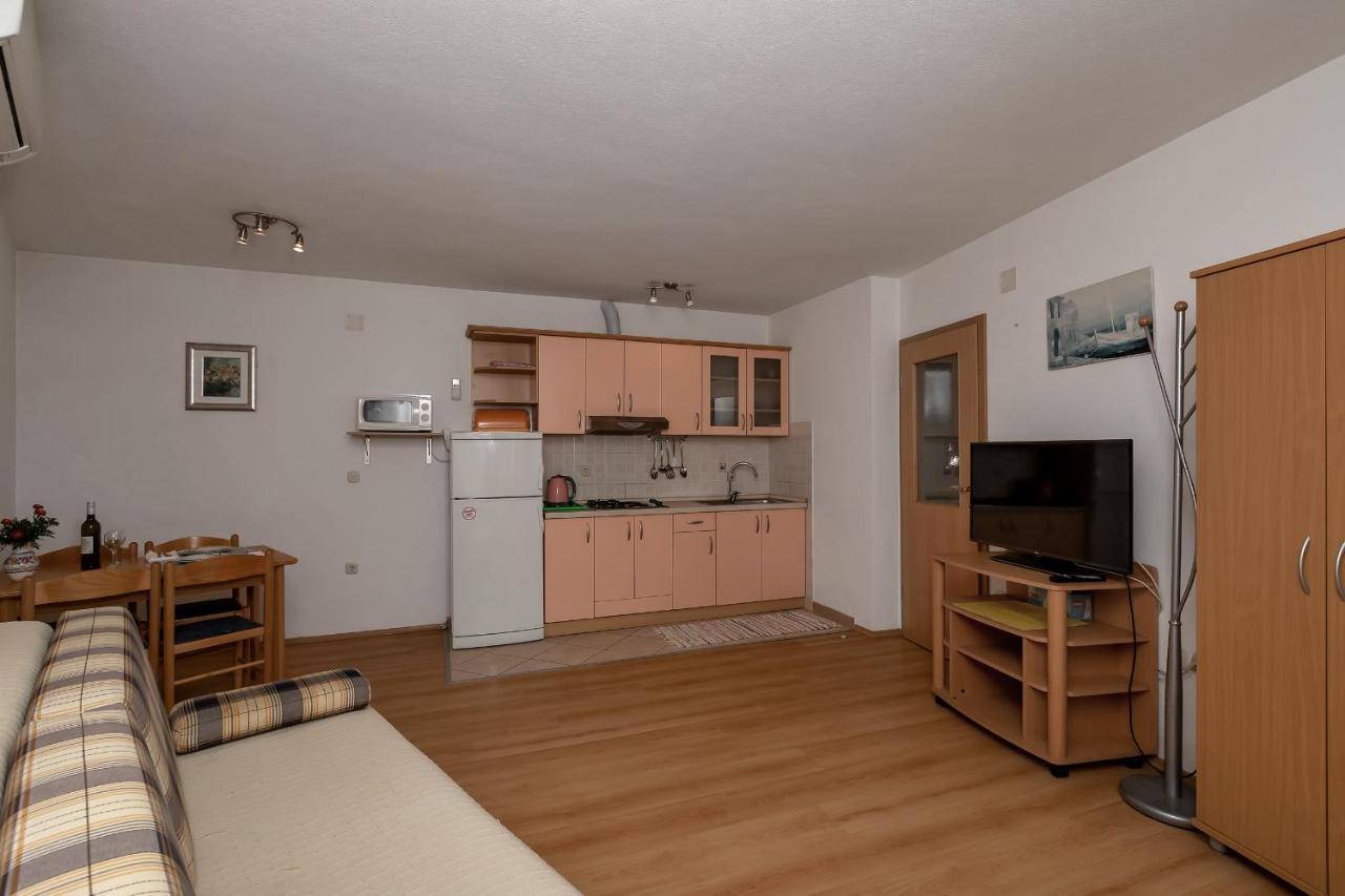 Apartments Carmen Μακάρσκα Εξωτερικό φωτογραφία